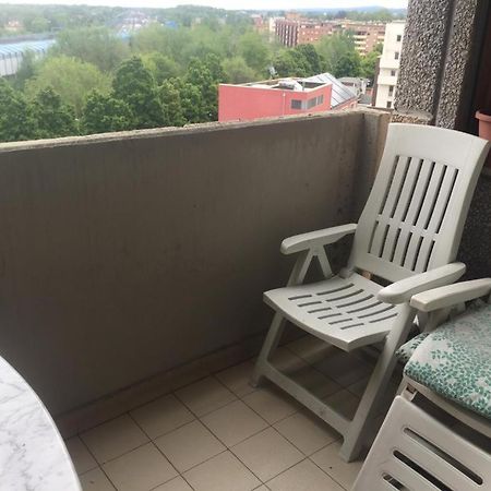 Stanza In Appartamento Privato Zona San Vitale Bologna Exterior foto