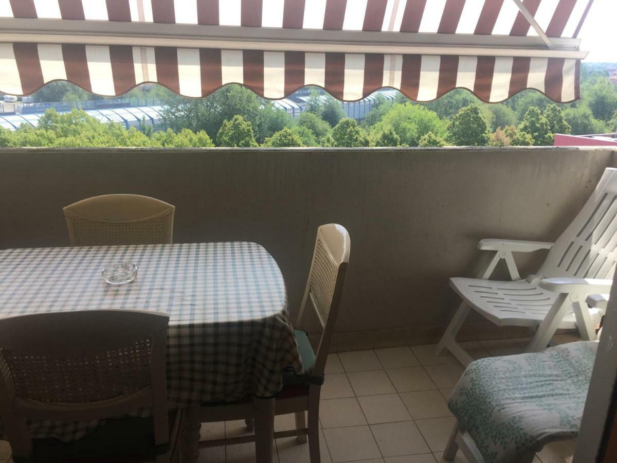 Stanza In Appartamento Privato Zona San Vitale Bologna Exterior foto